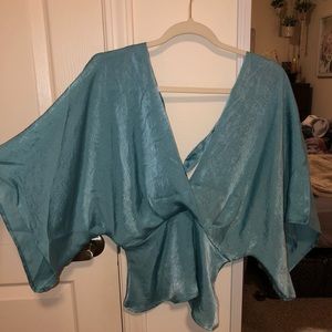 Turquoise surprise blouse 💙